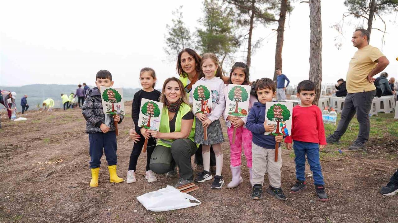 Bursa Mudanya'da Hekimler Ormanı İçin 24 Bin Fidan Dikildi