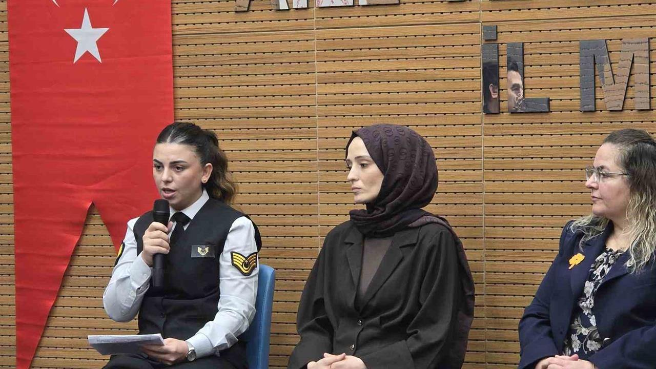 Yozgat'ta Kadına Yönelik Şiddetle Mücadele Günü Kutlandı, Kadınlar Destek Mesajları Verdi