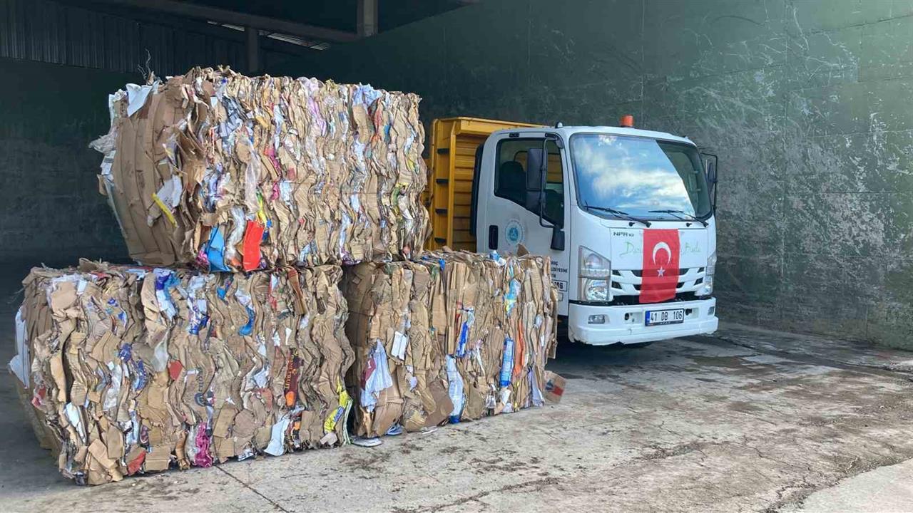 Darıca'da Açılan Yeni Geri Dönüşüm Tesisi Günlük 70 Ton Atık İşleyecek