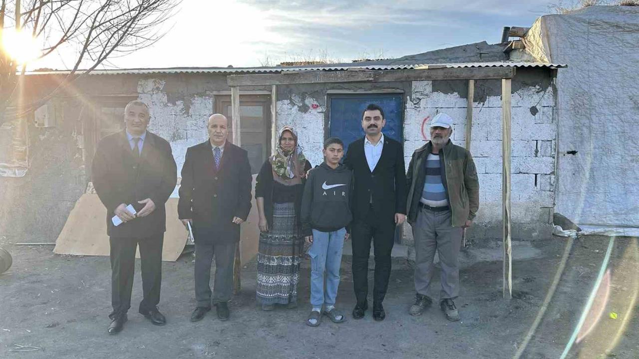 Kars Susuz'da Kafkas Projesi Kapsamında Öğrencilere Özel İlgi Gösteriliyor