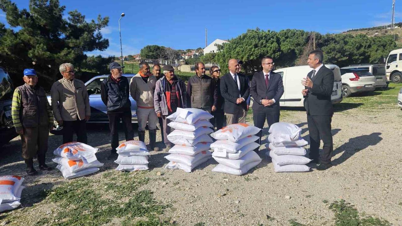 Çanakkale Gökçeada ve Bozcaada'da Küçükbaş Hayvancılığa Destek Olunuyor