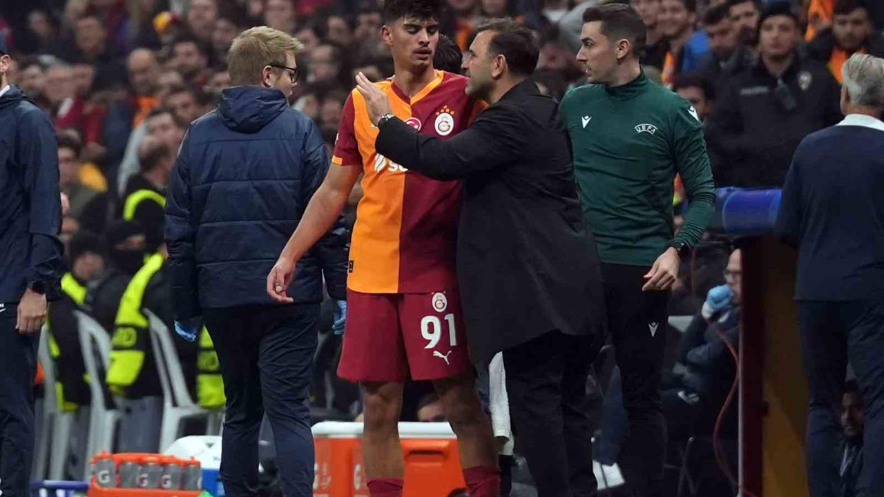 İstanbul'da Galatasaray'ın Genç Futbolcusu Arda Ünyay, UEFA Şampiyonlar Ligi'nde İlk Kez Sahada!