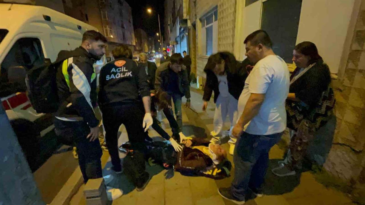 Tekirdağ Çorlu'da Gece Yarısı Yaşanan Motosiklet Kazasında Bir Yaya Yaralandı