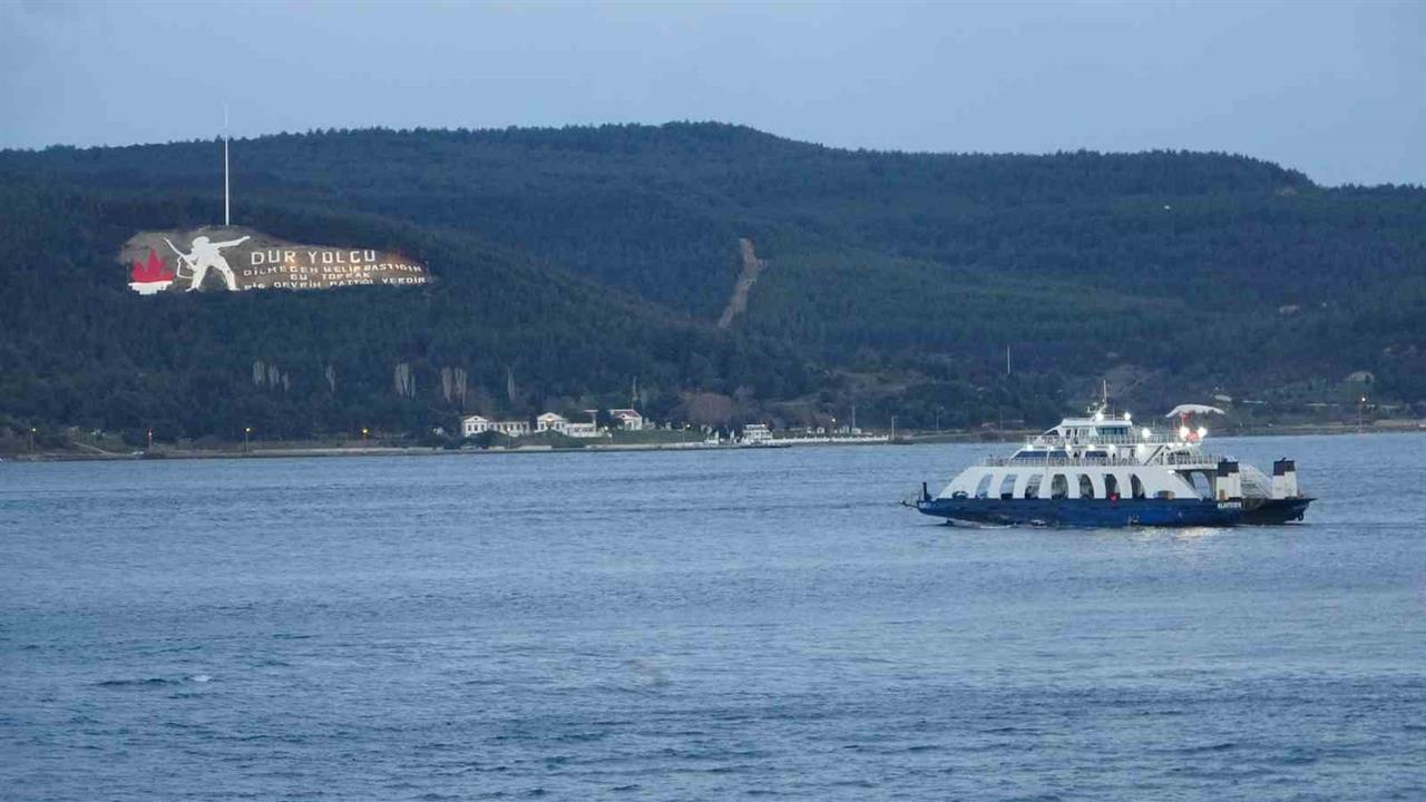 Çanakkale Bozcaada ve Gökçeada Arası Bazı Feribot Seferleri Hava Şartları Nedeniyle İptal Edildi