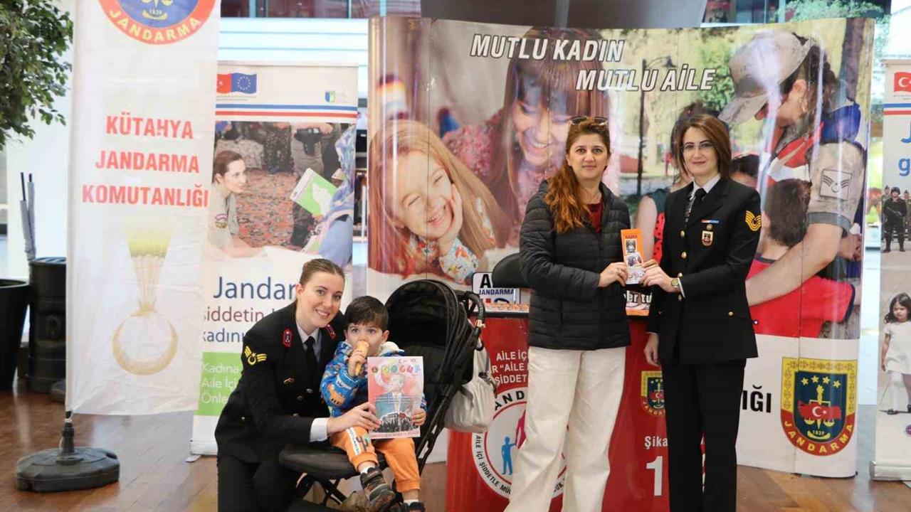 Kütahya'da Kadın Acil Destek Uygulaması (KADES) Tanıtımı Gerçekleştirildi