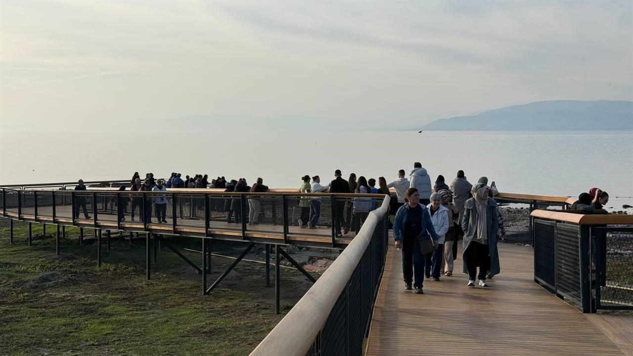 Bursa İznik'te Papa'nın Ziyareti İçin Bazilika Alanında Hazırlıklar Devam Ediyor