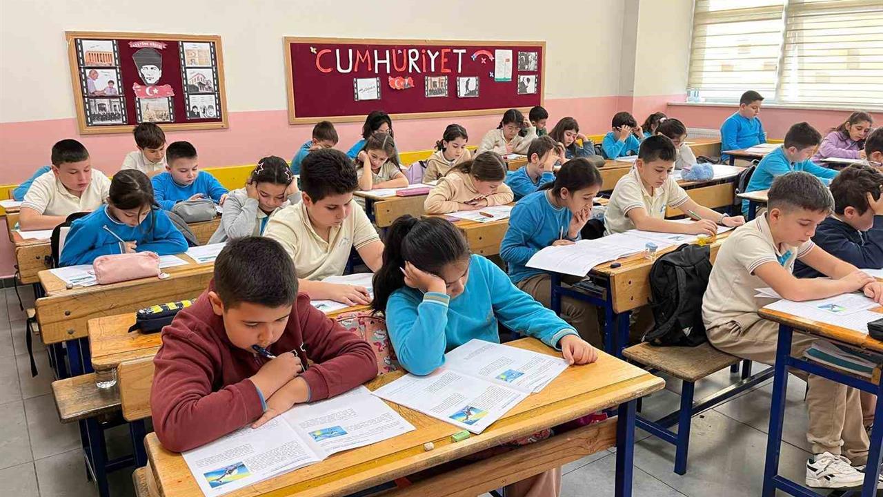 Düzce'de 4. Sınıf Öğrencilerine Yönelik Okuduğunu Anlama Uygulaması Yapıldı