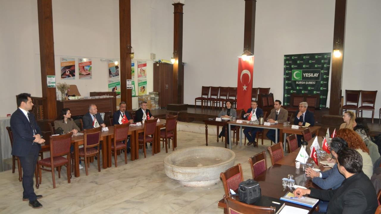 Bursa'da Adalet Bakanlığı ve Yeşilay Arasında Protokol İmzalandı