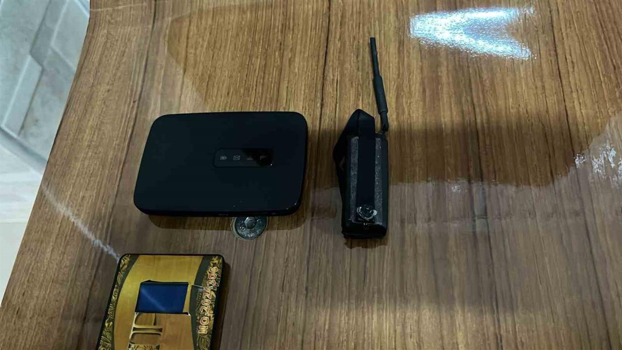 Tokat Niksar'da Ehliyet Sınavına Kopya Düzeneğiyle Girmeye Çalışan Bir Kişi Yakalandı