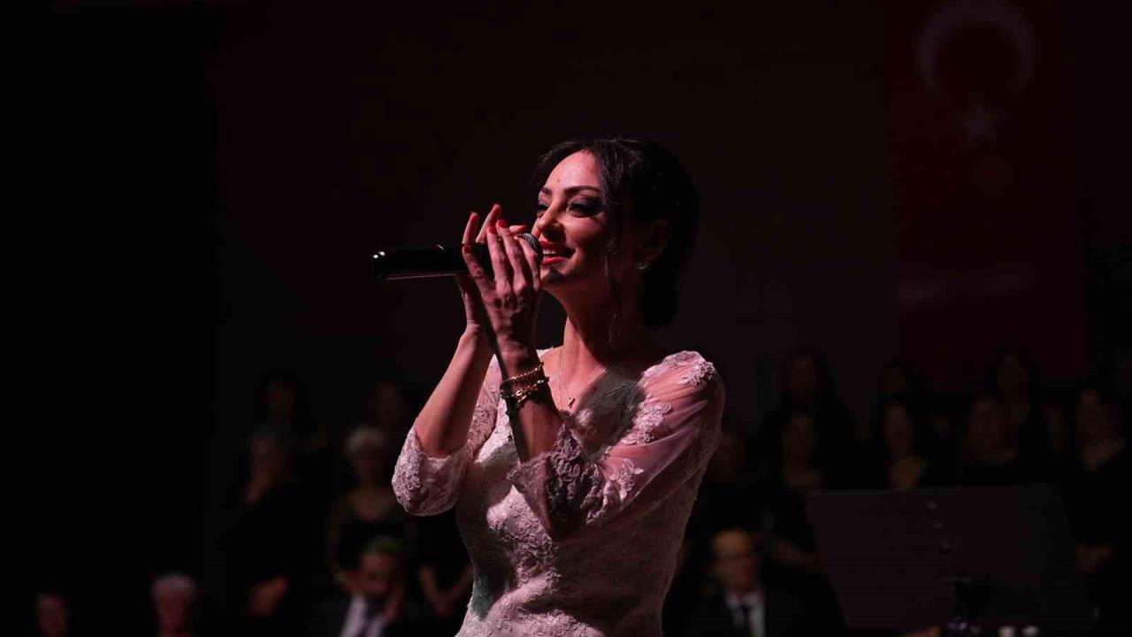 Ankara Keçiören'de Kemal Sunal İçin Anma Konseri Düzenlendi