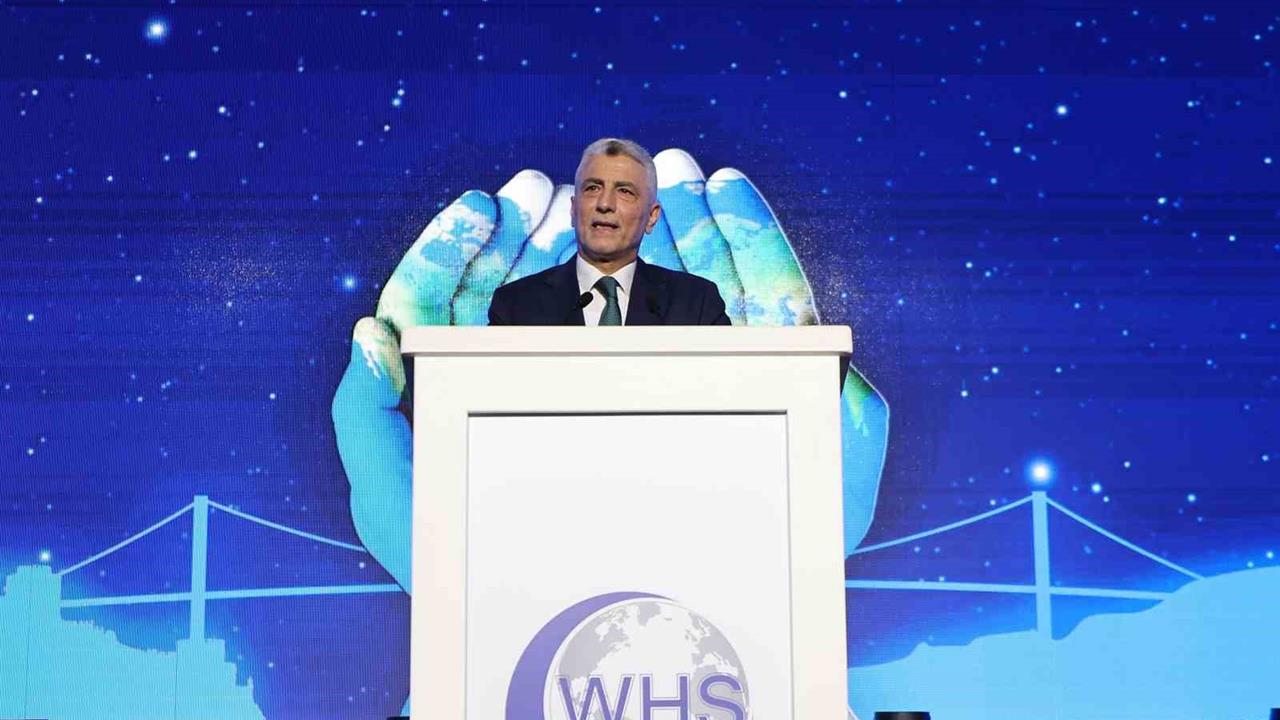 İstanbul'da Bakan Bolat, İslam ülkeleri arasında işbirliğinin önemine dikkat çekti