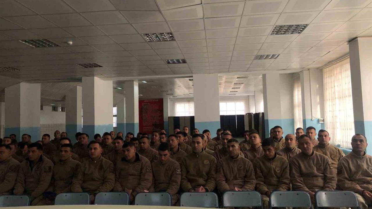 Siirt'te İl Jandarma Komutanlığı Personeline Organ Bağışı Eğitimi Verildi