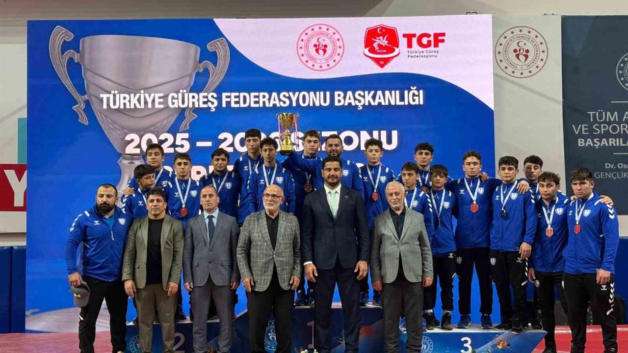 Gaziantep Şahinbey Belediyesi Spor Kulübü, Yıldızlar Ligi'nde İkincilik Başarısı Gösterdi