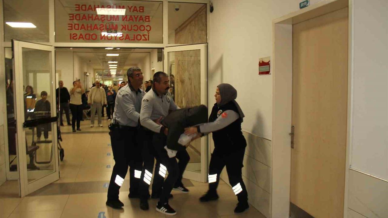 Antalya Serik'te Devlet Hastanesi'nde Acil Tatbikat Uygulandı.