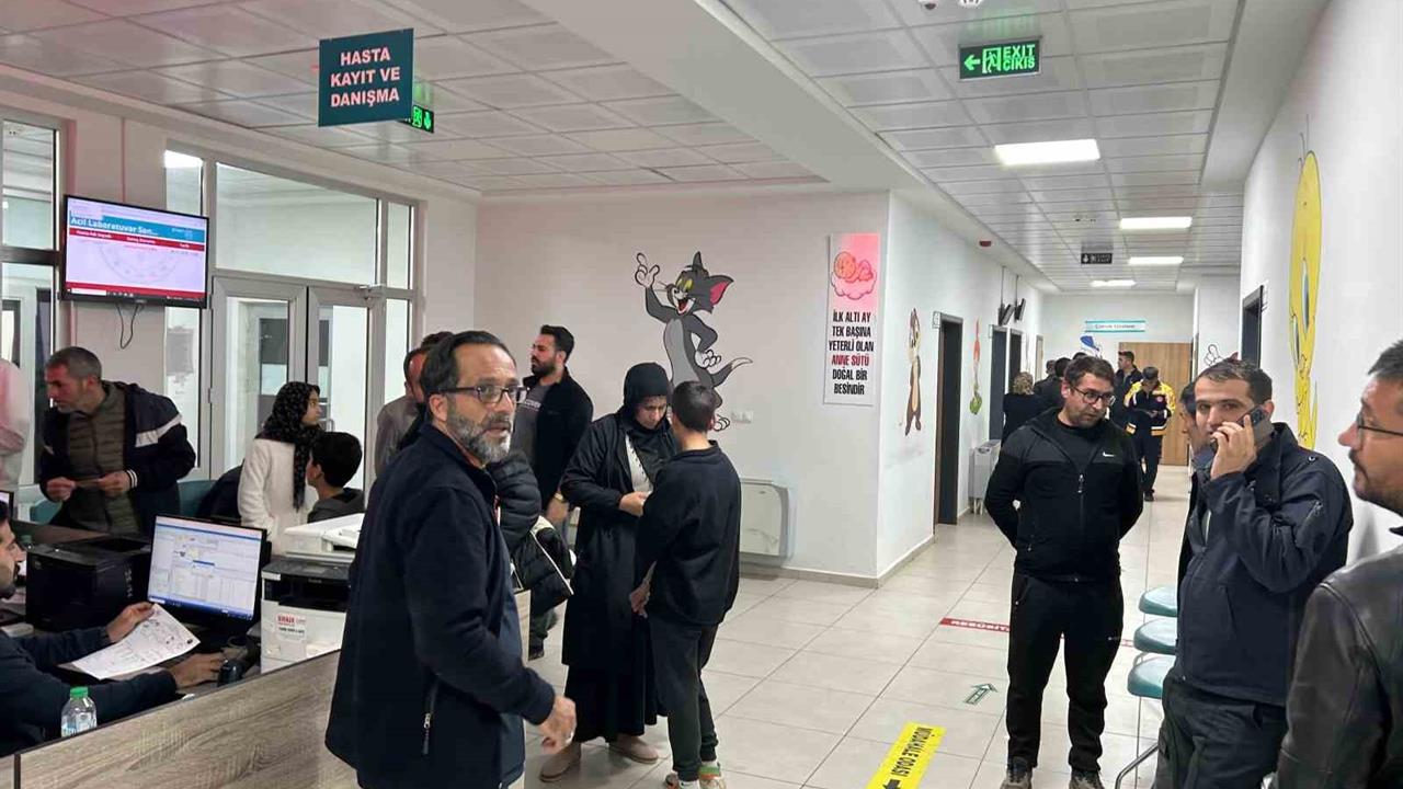 Bingöl Adaklı'da Öğle Yemeğinden Sonra 120 Öğrenci Gıda Zehirlenmesi Şüphesiyle Tedavi Altına Alındı