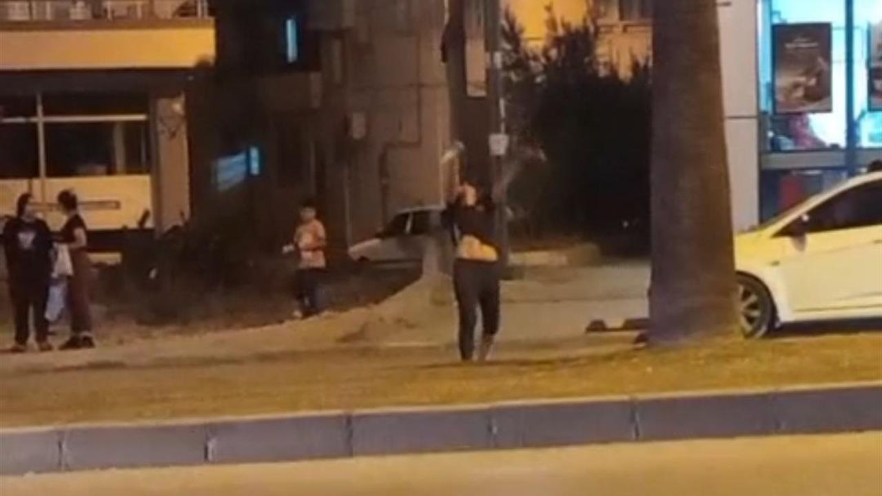 Adana Sarıçam'da Uyuşturucu Kullandığı İddia Edilen Genç Kızın Hareketleri Dikkat Çekti