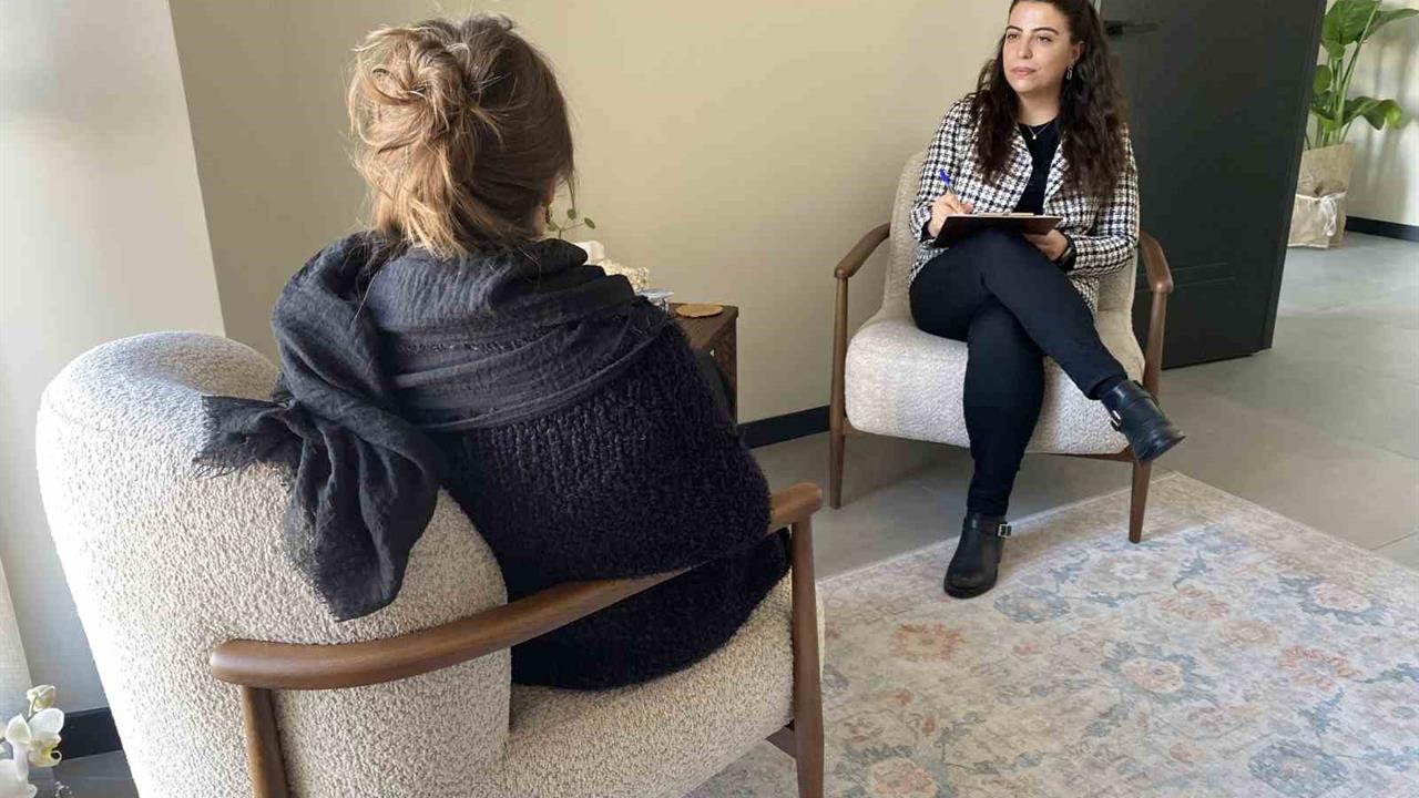 Eskişehir'de İlişkilerde Sessiz Ayrılık ve Ghosting Sorunu Giderek Yaygınlaşıyor