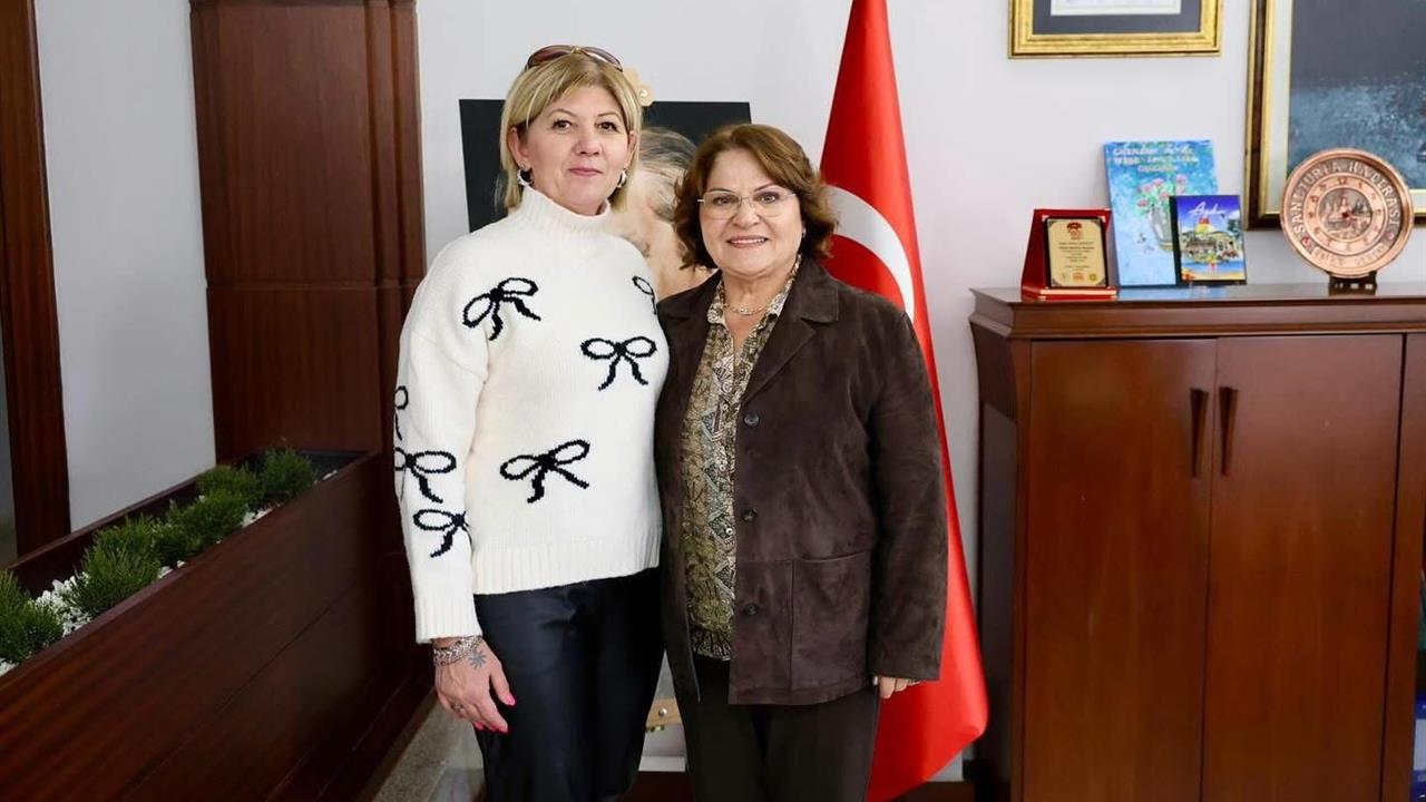 Didim Belediyesi, Aydın'da Sokak Hayvanlarının Korunması İçin Yeni Projeler Geliştiriyor