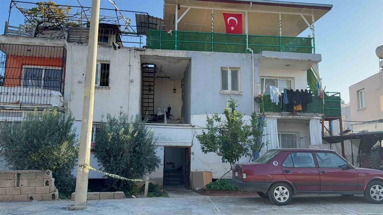Mersin Tarsus'ta Eşini Uzaklaştırma Kararı Aldığı İçin Vuran Koca Tutuklandı