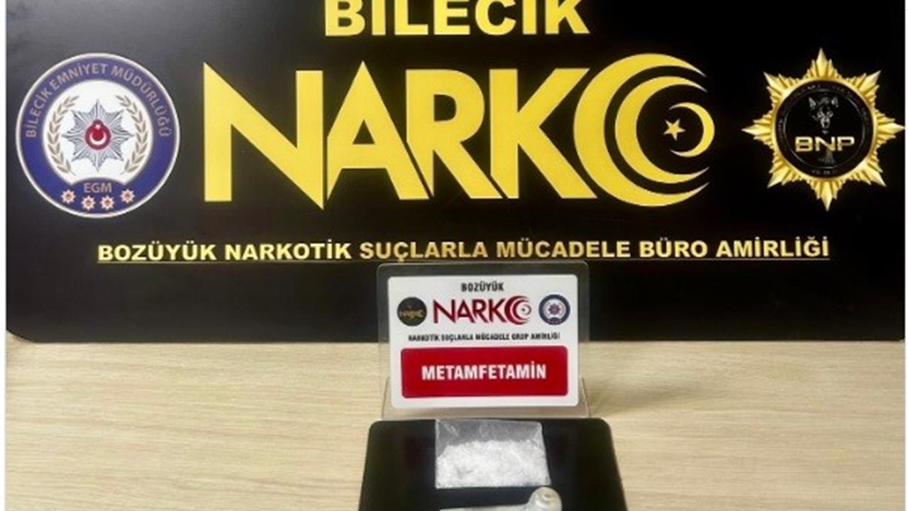 Bilecik Bozüyük'te Uyuşturucu Madde Ele Geçiren Ekipler Gözaltına Aldı
