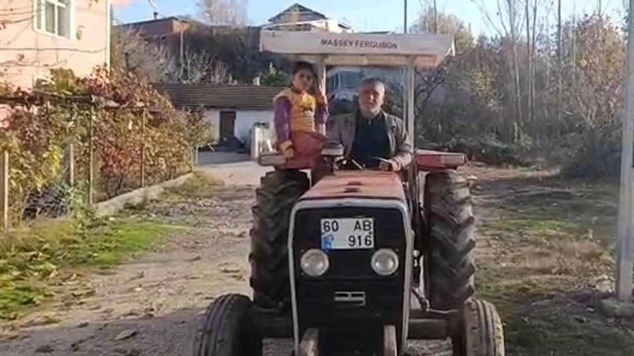Tokat Çerçi'de Traktörüyle Boğaz Köprüsü'nden Geçen Çiftçiye Ceza Kesildi