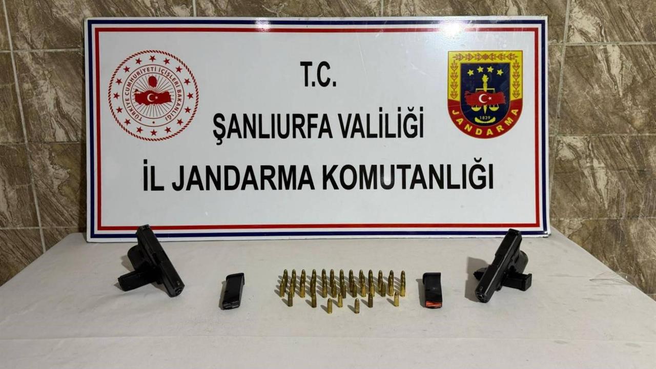 Şanlıurfa Viranşehir, Suruç ve Siverek'te Yapılan Operasyonda 5 Ruhsatsız Silah Ele Geçirildi