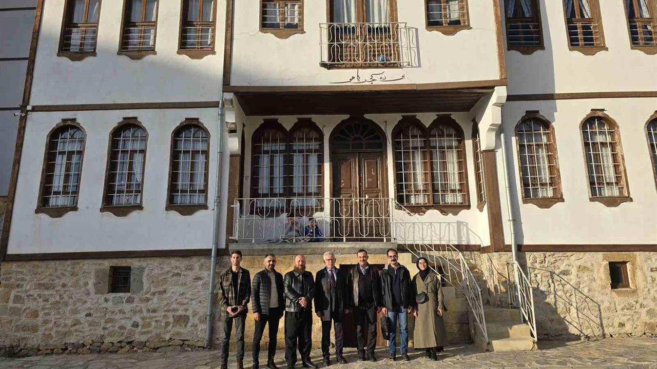 Yozgat’ta Mehmet Fenni Efendi’nin Eserleriyle Hat Müzesi Kurulacak