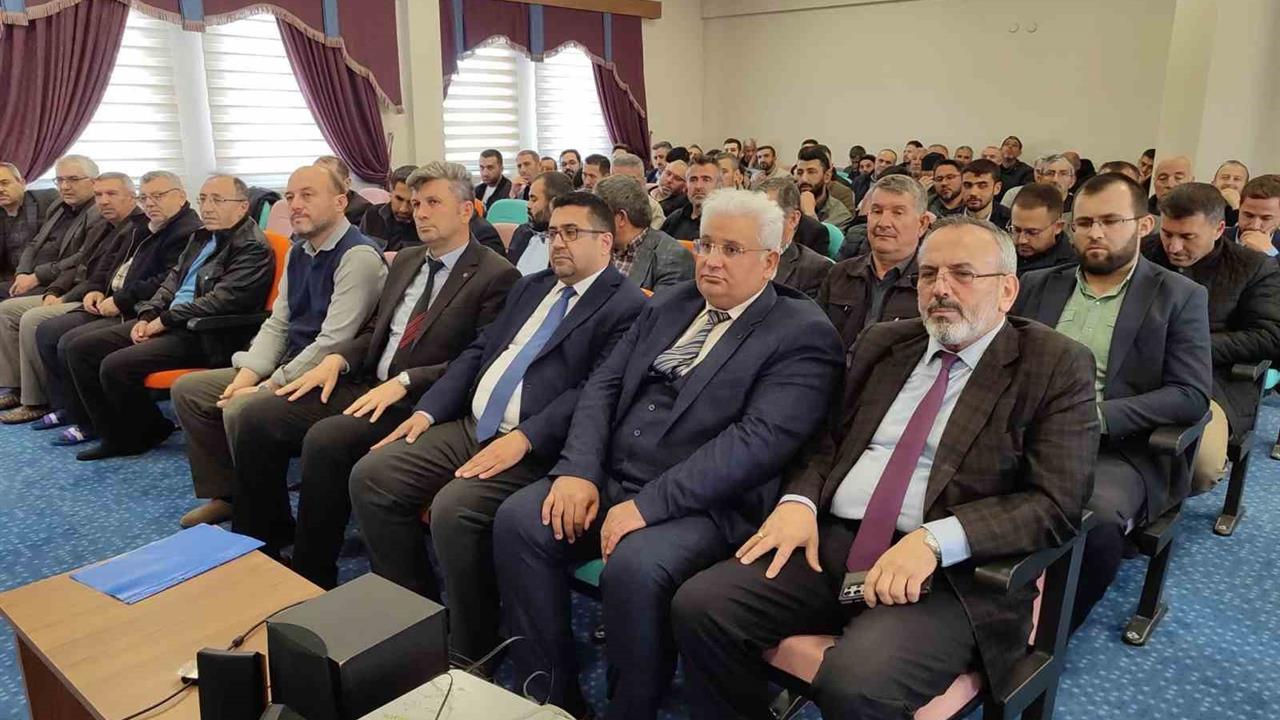 Afyonkarahisar Şuhut'ta Din Görevlilerine Yönelik Eğitim Toplantısı Yapıldı