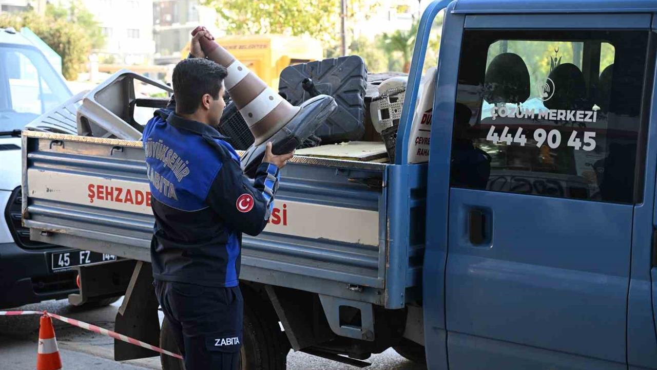 Manisa Merkez'de Kaldırım İşgallerine Yönelik Denetim Uygulaması Başlatıldı