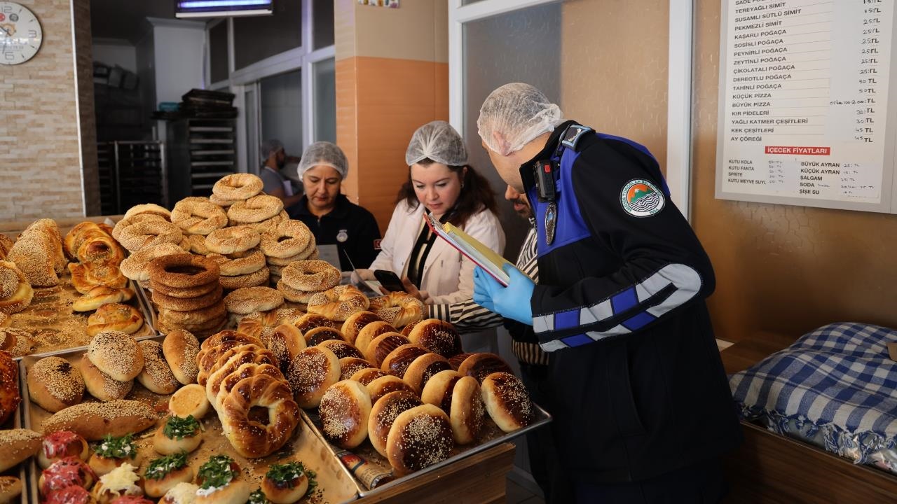 Toroslar’da Gıda Denetimleri Sıkılaştı: Hijyenden Taviz Yok