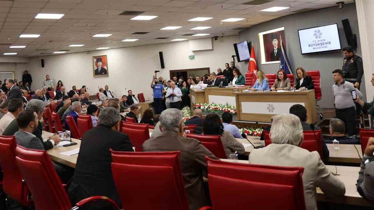 Aydın'daki CHP'li Belediyeler Cenaze ve Defin Hizmetlerini Durdurdu