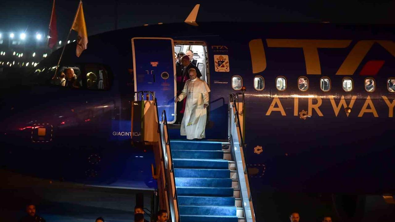 Papa 14. Leo, Türkiye'deki Resmi Ziyaretinin Ardından İstanbul'a Geldi