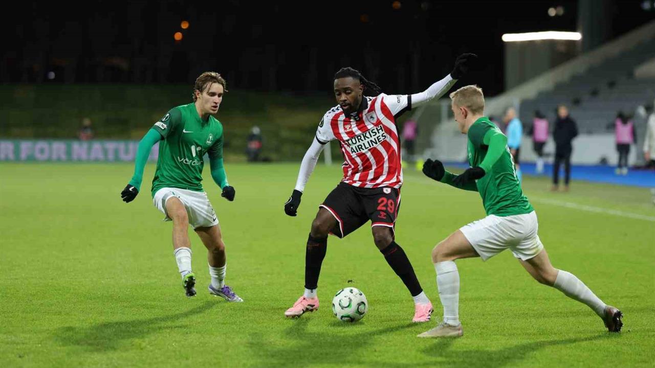 Samsunspor, UEFA Konferans Ligi'nde Breidablik ile 2-2 berabere kaldı.