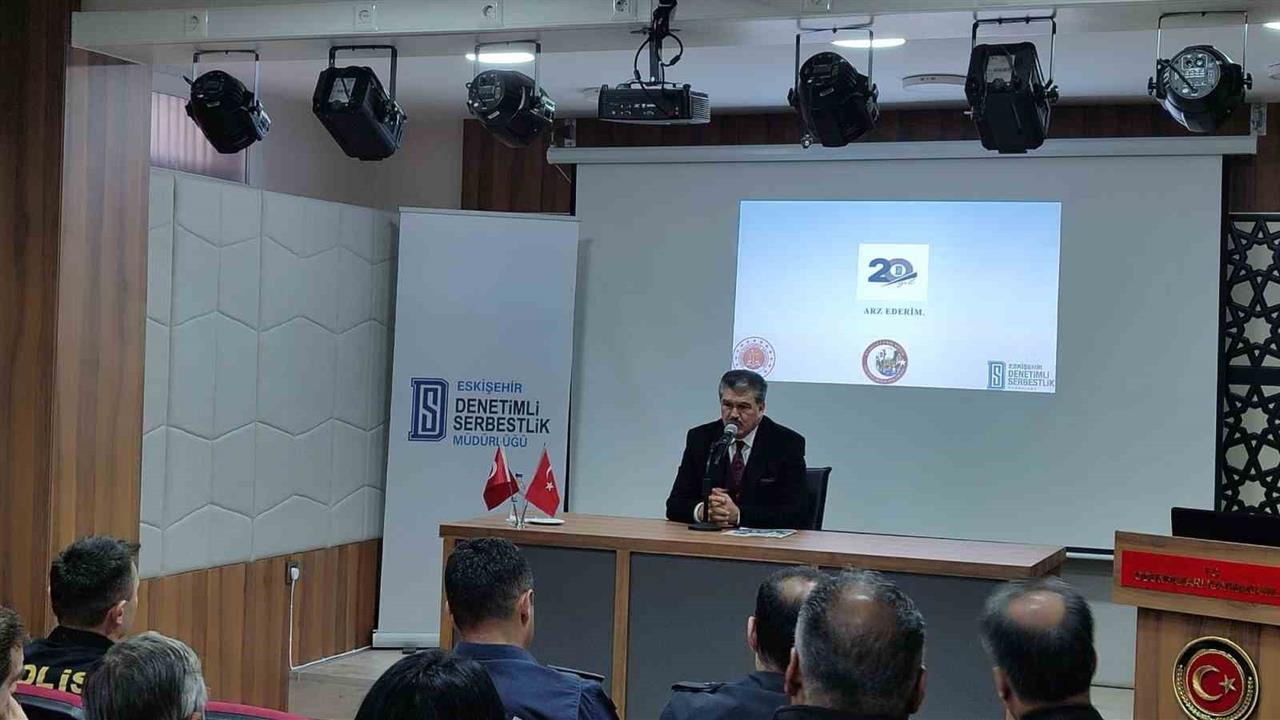 Eskişehir Odunpazarı'nda '20. Yılda Denetimli Serbestlik Faaliyetleri' Toplantısı Yapıldı