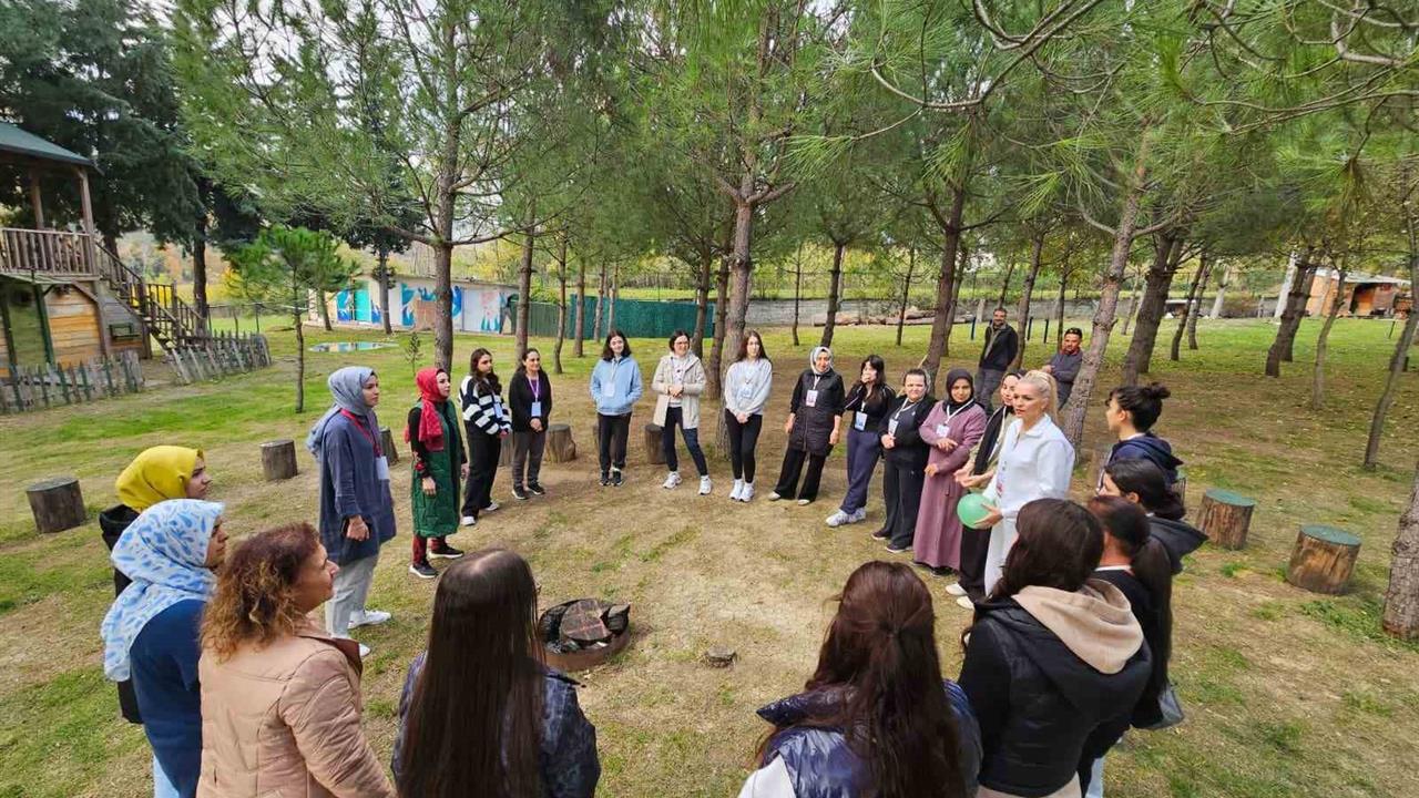 Samsun Atakum'da Anne-Kız Keşif Kampı Gerçekleştirildi