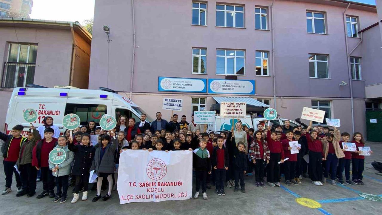 Zonguldak Kozlu'da Minik Öğrencilere Sağlık Eğitimi Verildi