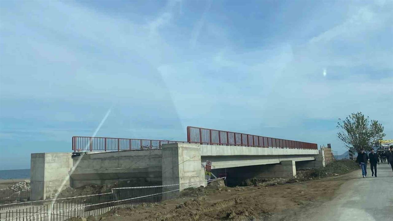 Sinop Akliman'da Ulaşımı Kolaylaştıracak Köprü Projesinde Çalışmalar Sürüyor