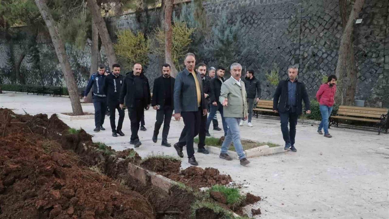 Şanlıurfa Eyyübiye'de Tarihi Çarşıda Aydınlatma Projesi ve Esnaf İstişaresi Yapıldı