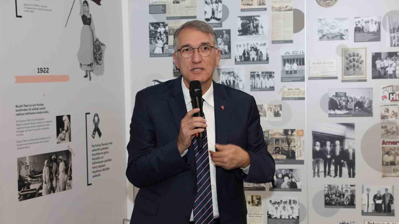 Bursa Nilüfer'de "Kentler ve Tıp Tarihi-2 Bursa Sağlık Tarihi Sempozyumu" Başladı.