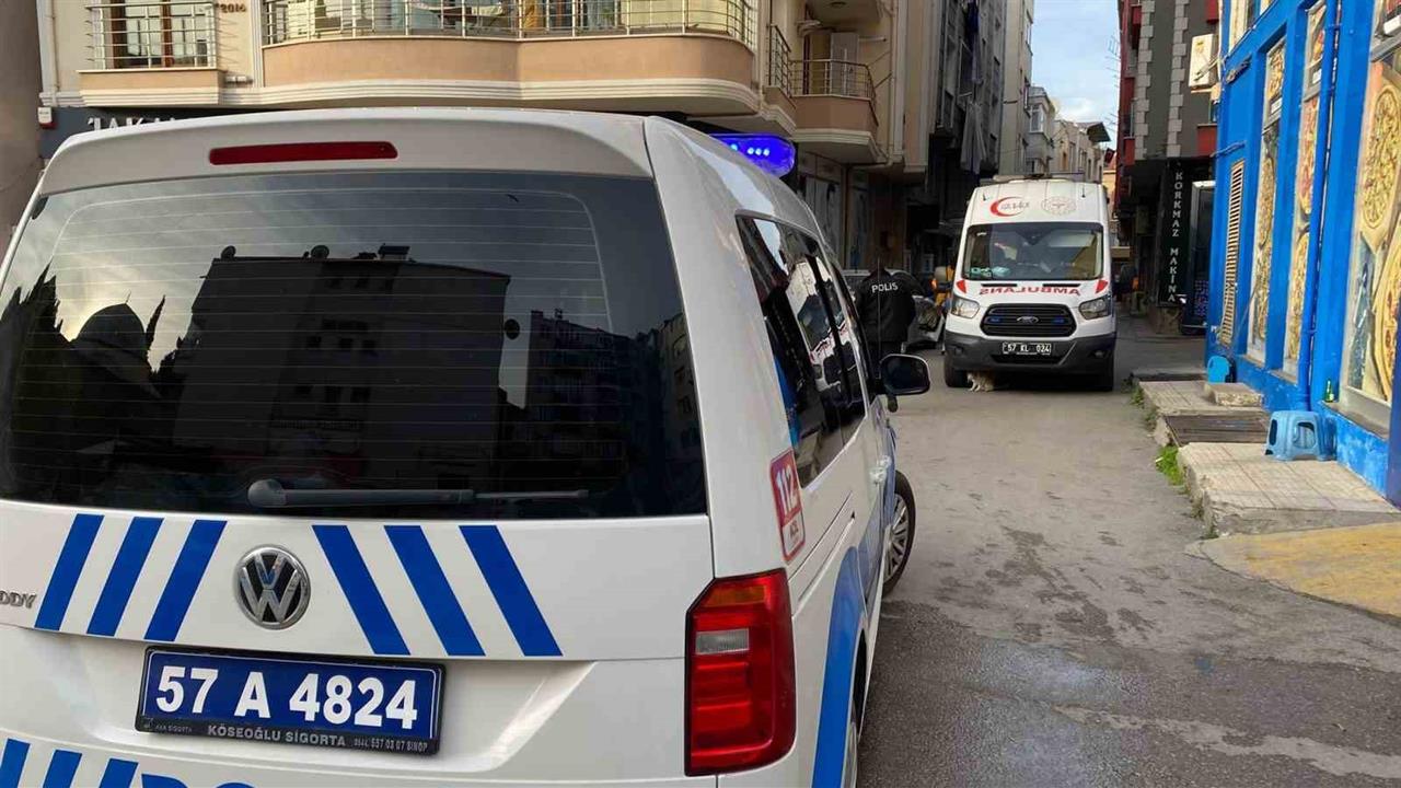 Sinop Merkez'de İntihar Girişimi Nedeniyle Ekipler Harekete Geçti