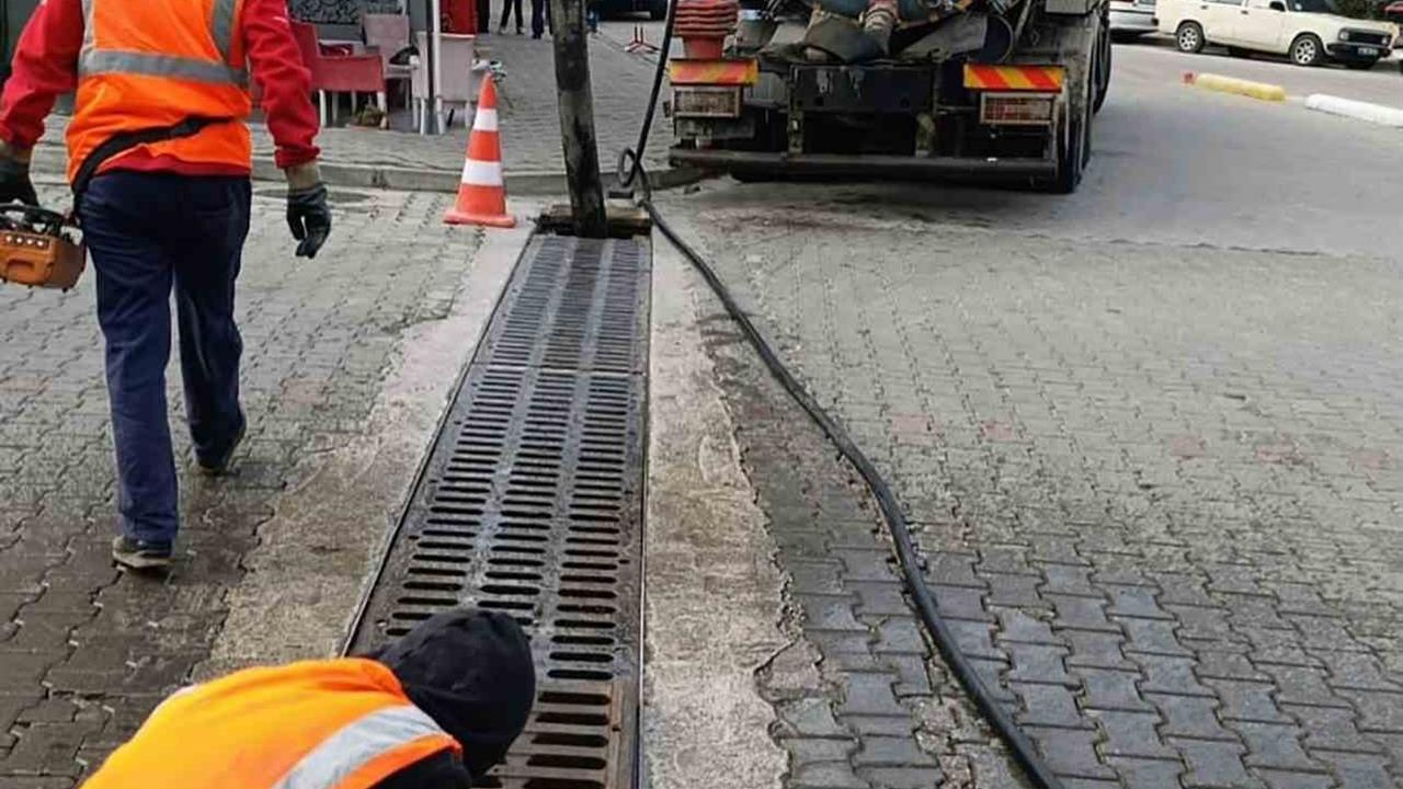 Muğla'da MUSKİ, Şiddetli Yağışlar İçin Önlemlerini Artırdı ve Vatandaşları Uyardı