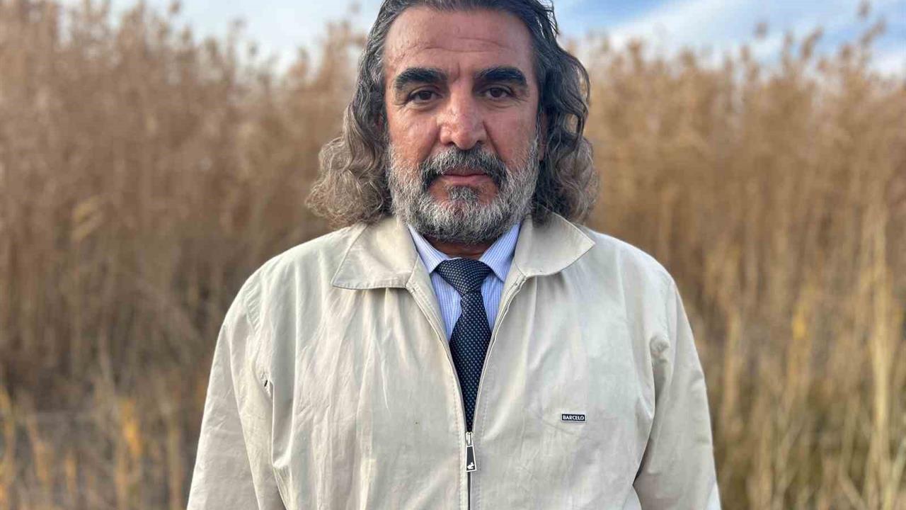 Van'da Prof. Dr. Aslan, İnsan-Yaban Hayvanı Temasının Risklerini Vurguladı