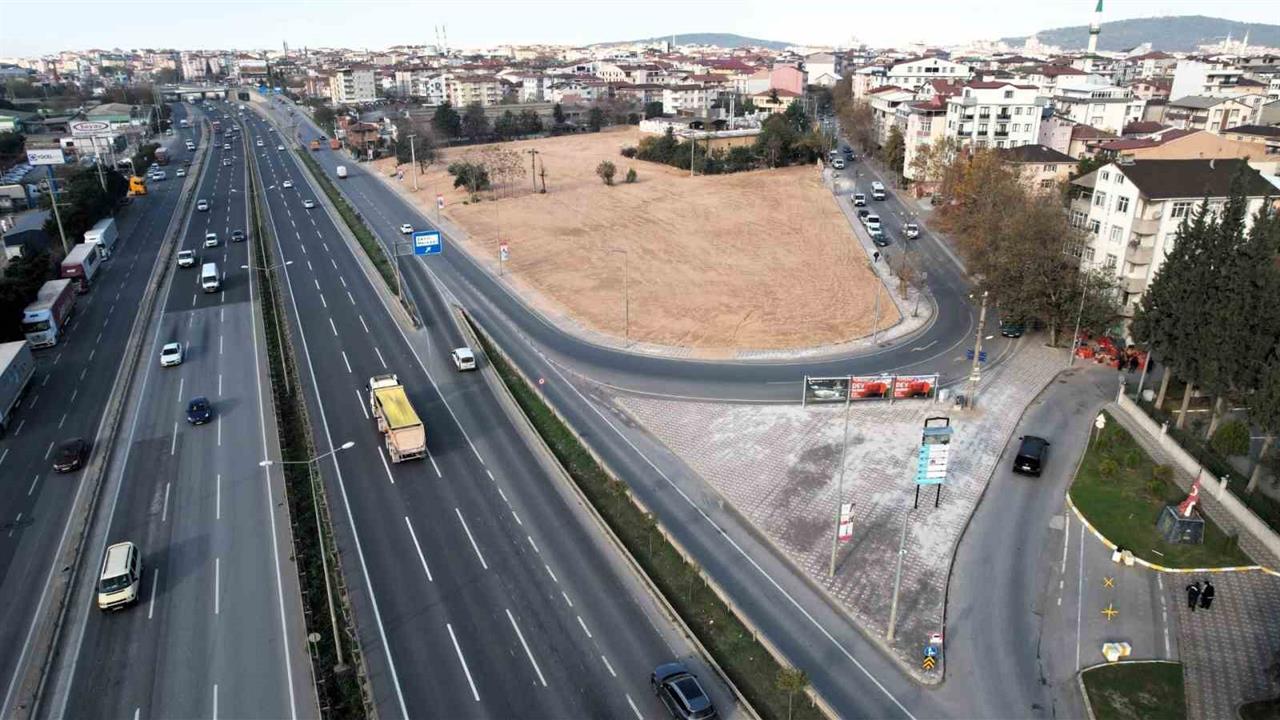 Kocaeli Gebze'de Açılan Eski Hal Kavşağı Trafiği Rahatlatacak