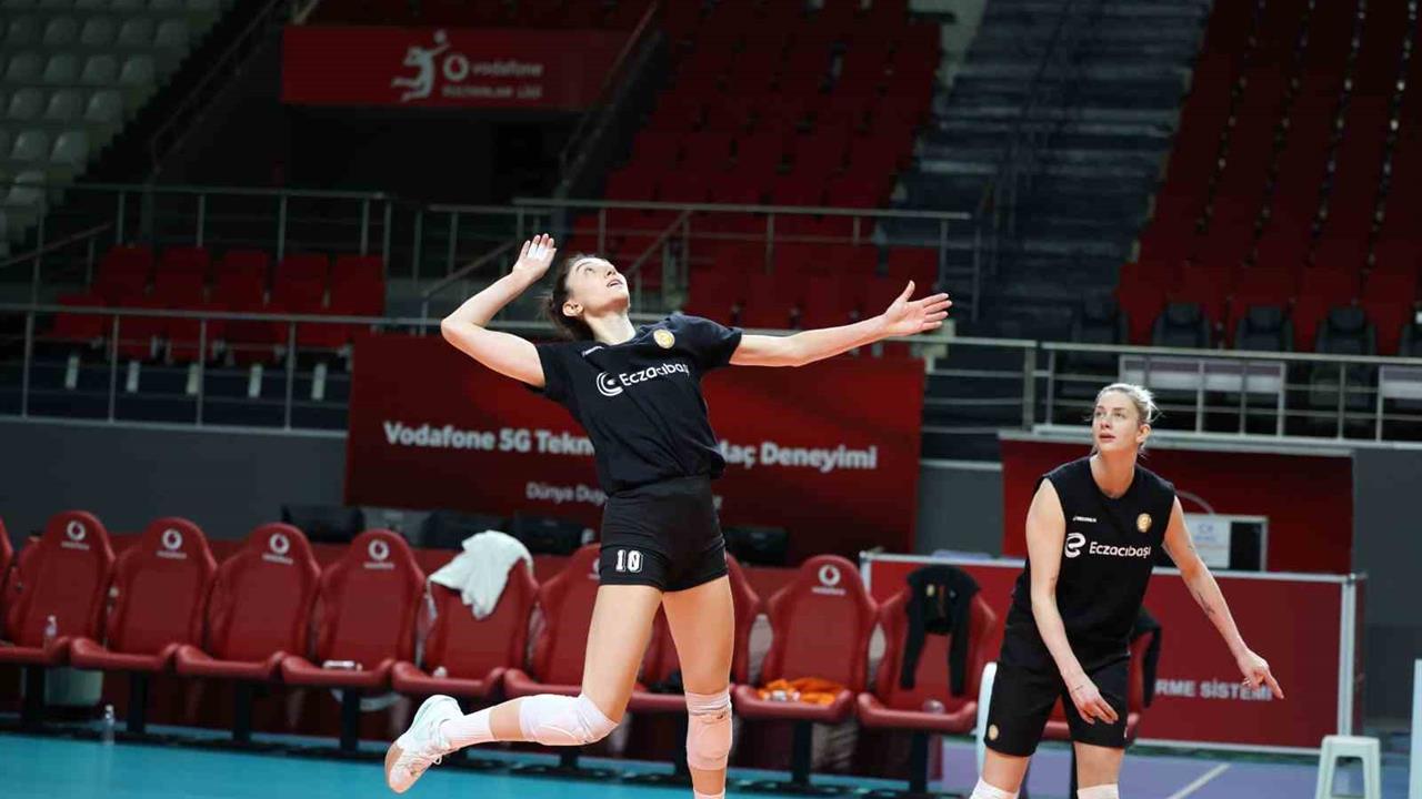 Eczacıbaşı Dynavit, İstanbul'da Türk Hava Yolları ile karşılaşacak.