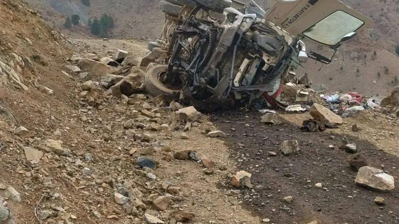 Kayseri Yahyalı'da Yamaçtan Yuvarlanan Beton Mikserinde 1 Yaralı