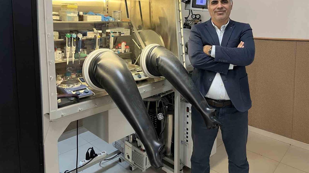 Karaman'da KMÜ’lü Akademisyene "Çevre ve Enerji Uygulamaları" Kategorisinde Ödül Verildi.