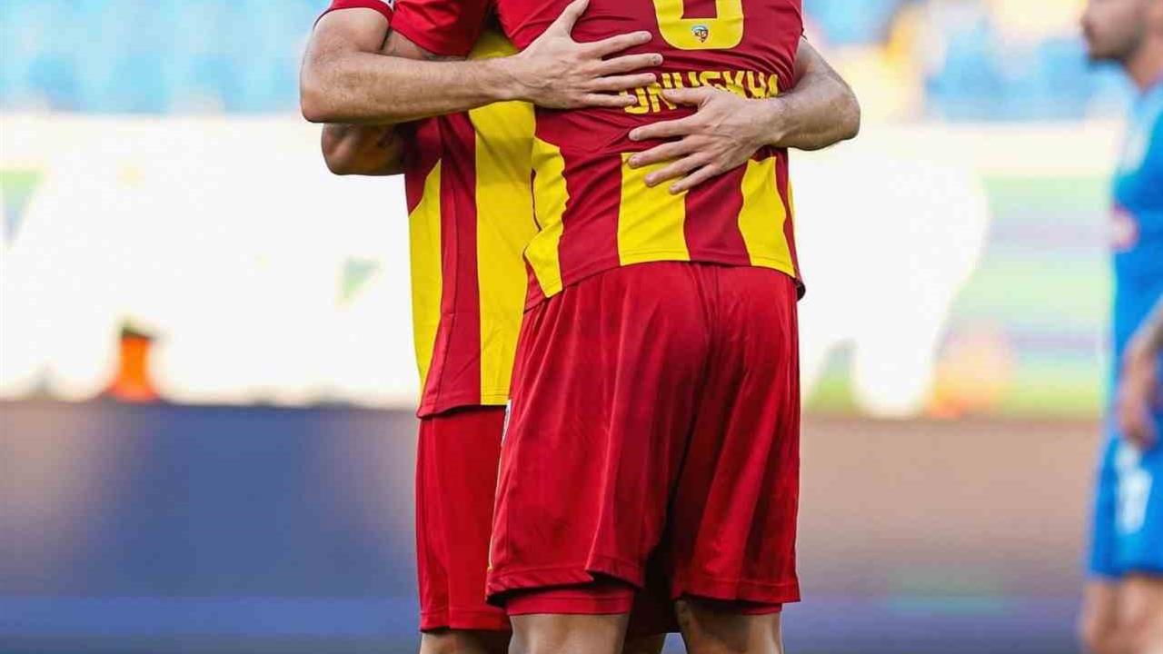 Kayserispor, Çaykur Rizespor'u 1-0 Yenerek Deplasmanda İlk Galibiyetini Elde Etti