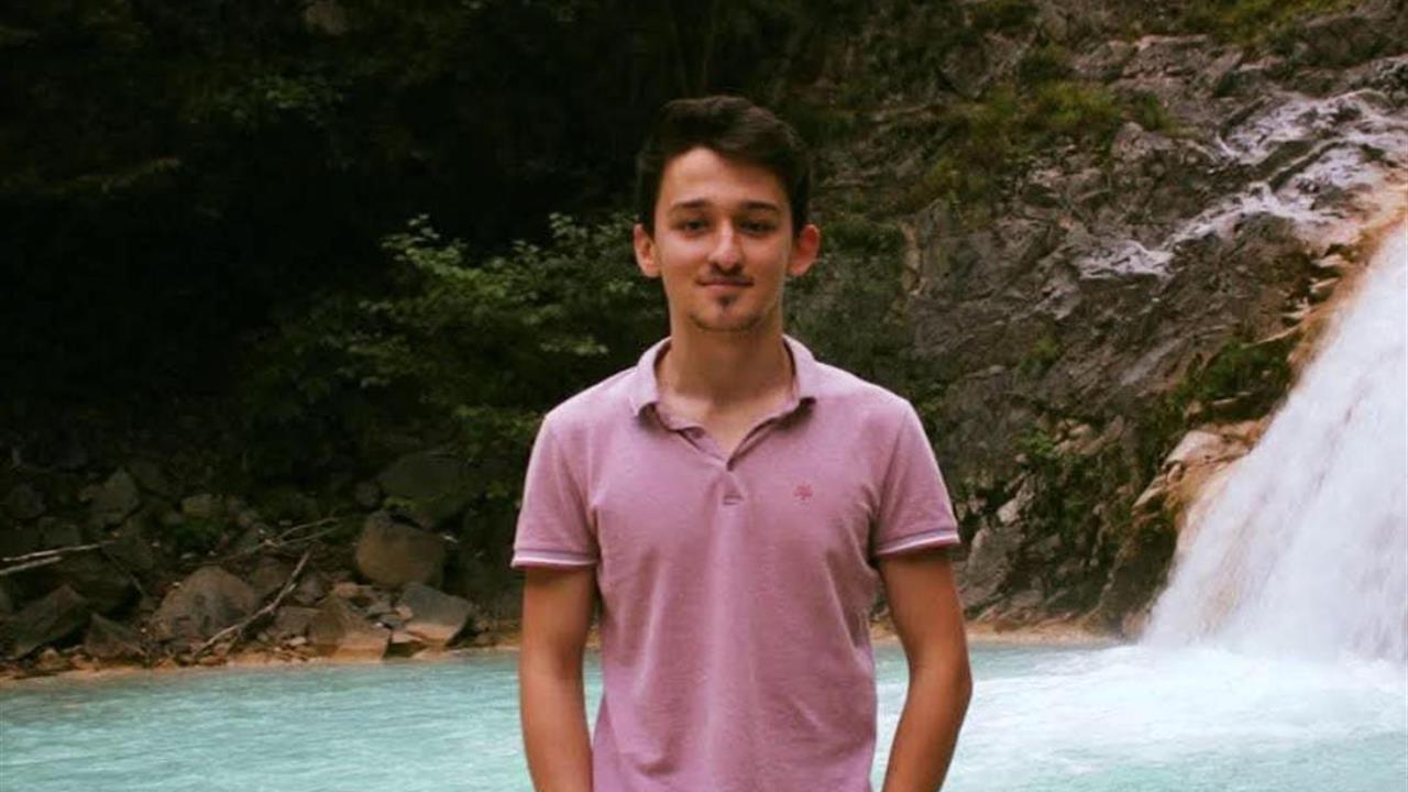 Tuzla Orhanlı'da meydana gelen kazada asistan doktor Semih Savran hayatını kaybetti.