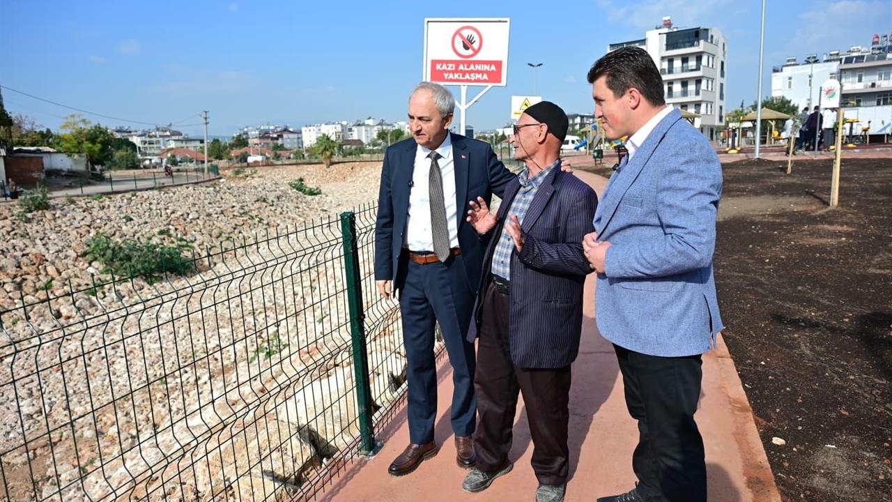 Antalya Kepez'de Şelale Mahallesi’ne Kazandırılan Yeni Park Alanı Açılışı Yapıldı