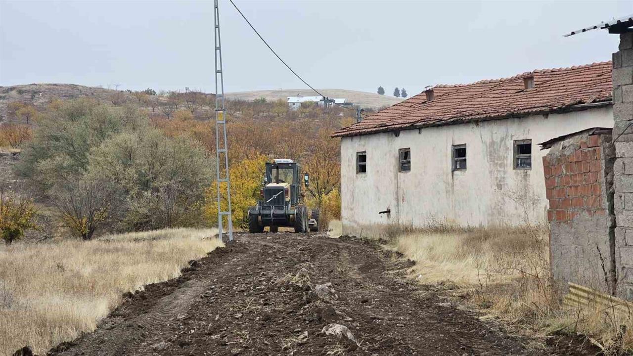Battalgazi'de Altyapı ve Sosyal Hizmetler İçin Çalışmalar Sürüyor